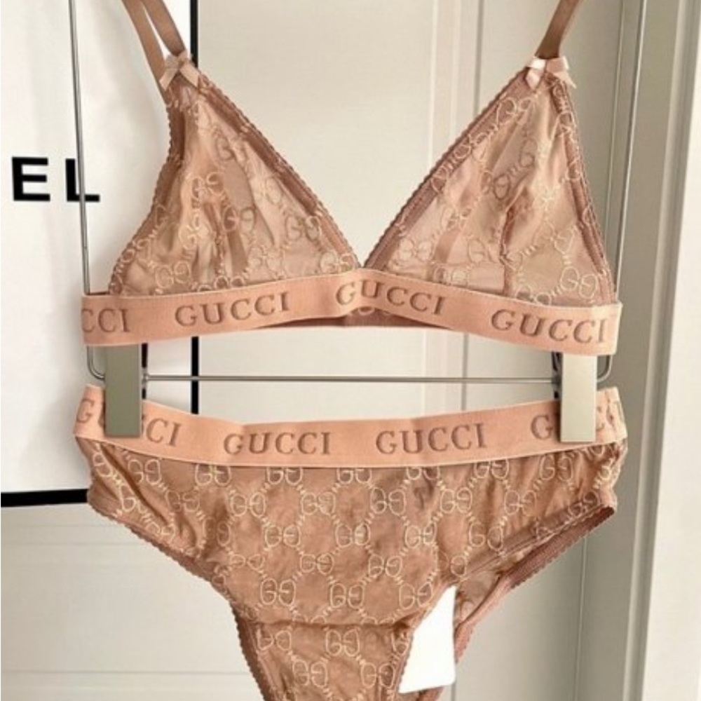 Gucci Pink Lace Bra Intimates
